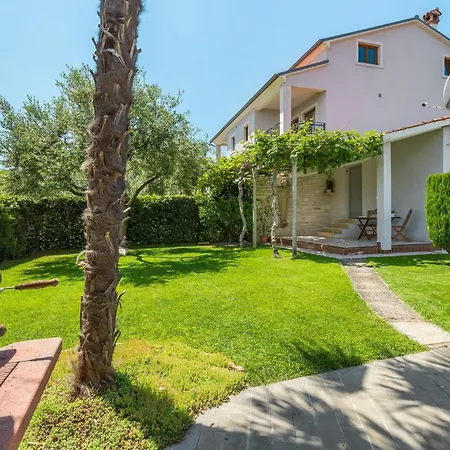 1 Bedroom Awesome In
